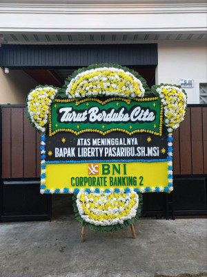 Papan Bunga Duka di Karang Harapan