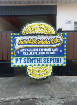 Papan Bunga Duka di Karang Harapan