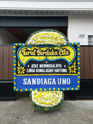 Papan Bunga Duka di Karang Harapan